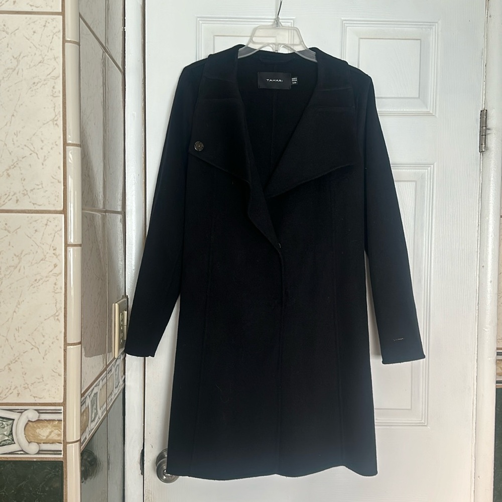 TAHARI women’s Coat
